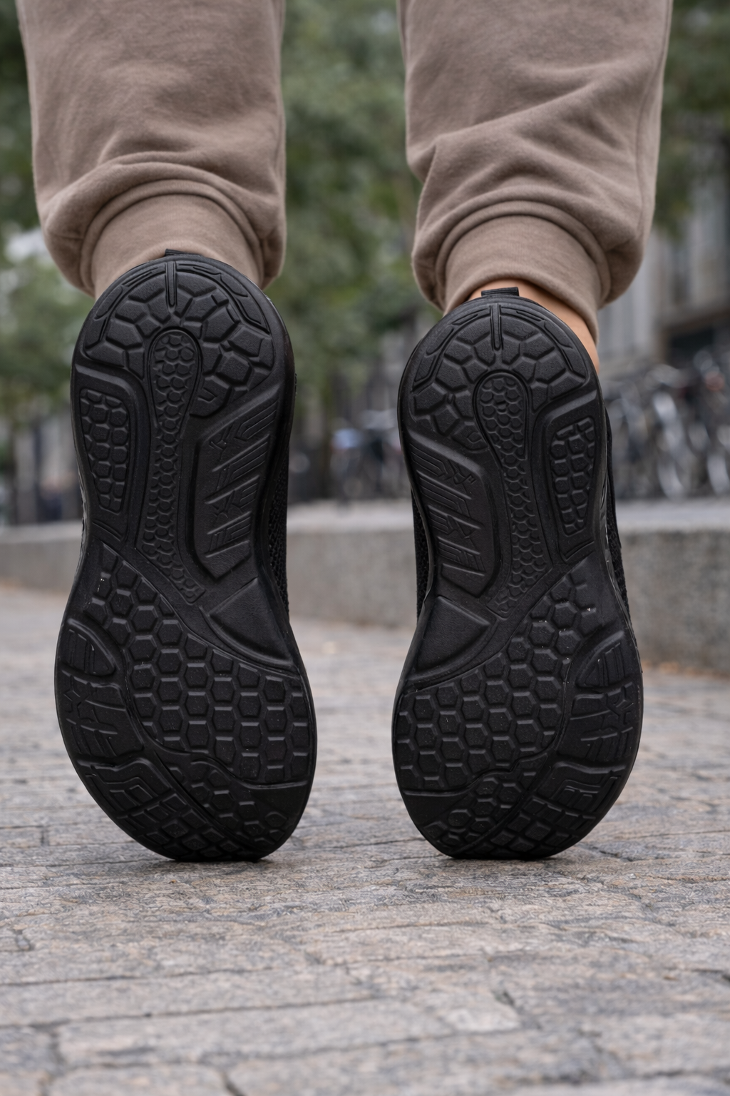 Zalantino Men's Aero Runner | Lightweight Knit Sneaker